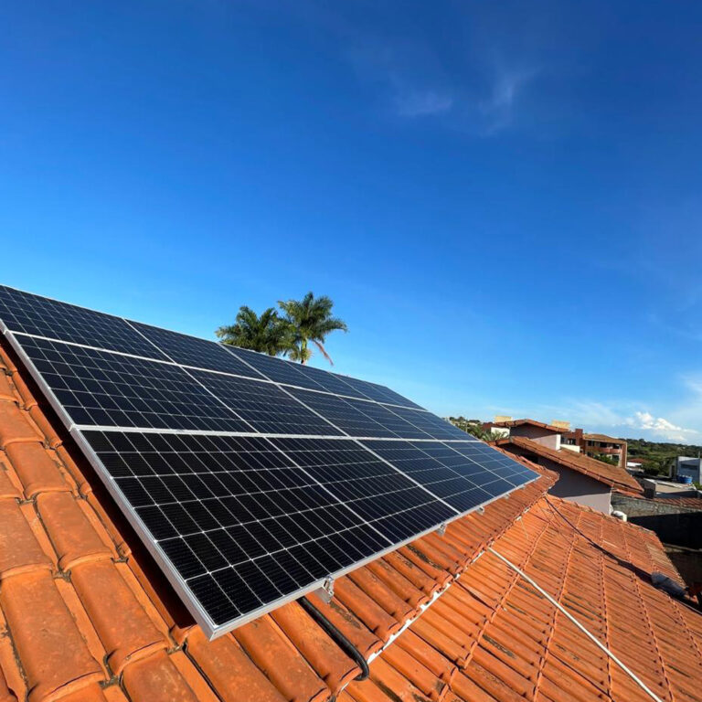 Os Principais Benefícios da Energia Solar para Sua Casa e Negócio.